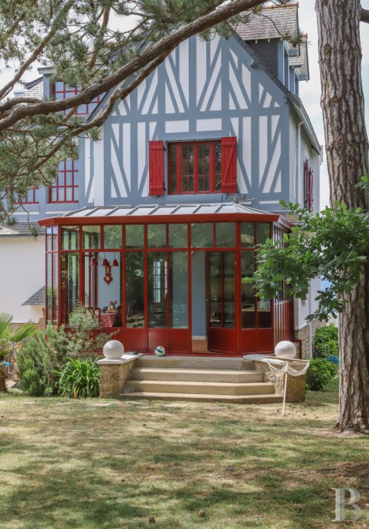 On the Île-aux-Moines, in the Gulf of Morbihan, a family house where you can almost step out onto the water - photo  n°12
